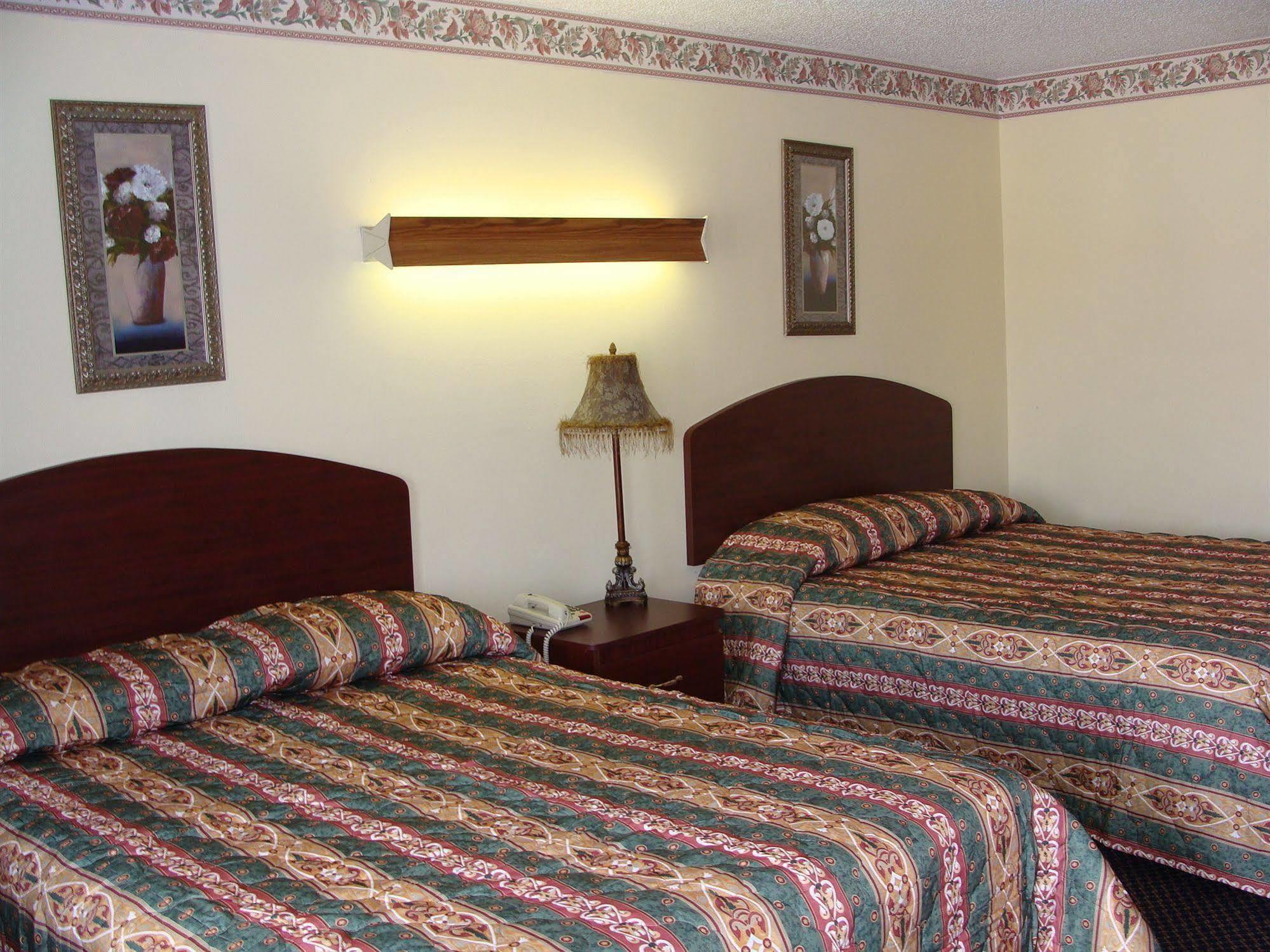 Motel Colonial *